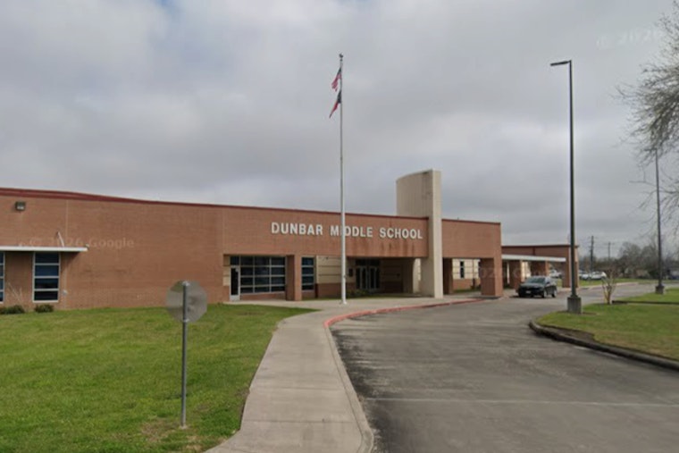 Dickinson ISD Teacher Accused of Paying Student $2,000, Gun in Alleged Affair