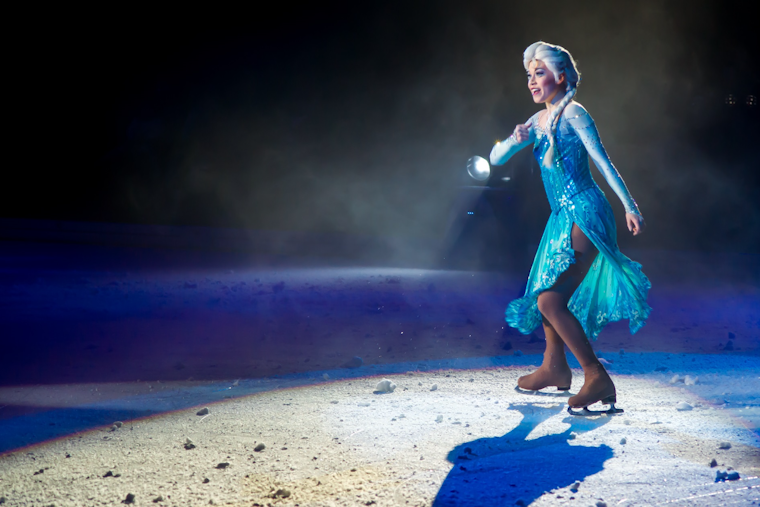 Disney On Ice's New Spotlight Magic Show Melts Onto Orlando's Kia Center