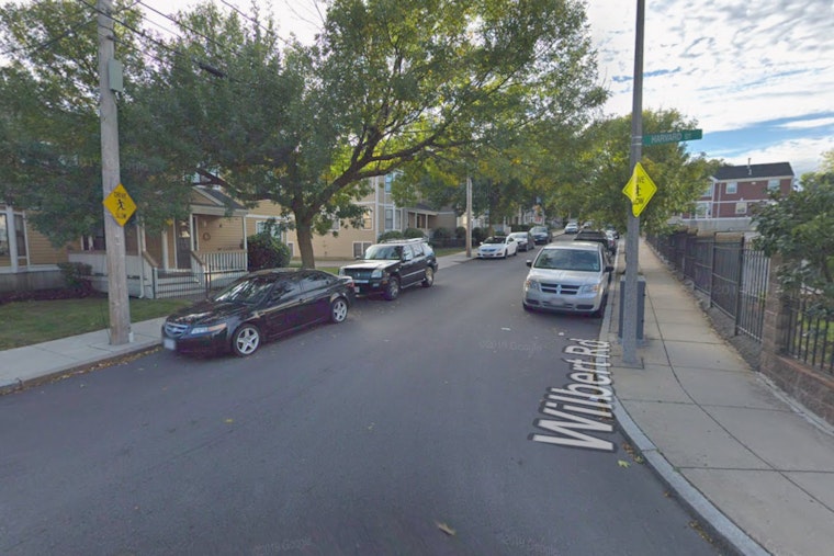 Dorchester Stabbing Leaves Man Gravely Hurt, Homicide Unit Called In