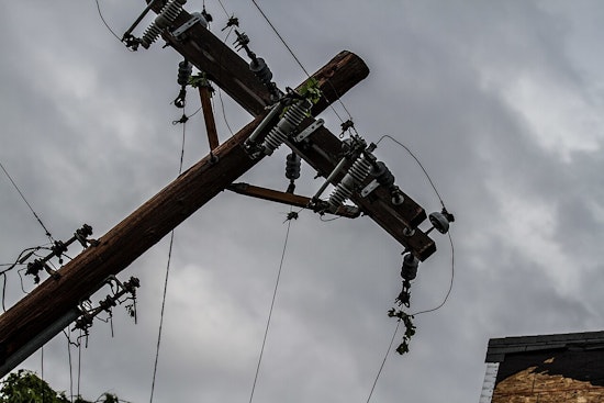 Downed Pole on Ashland City's Main Street Knocks Out Power to 1,600 Homes