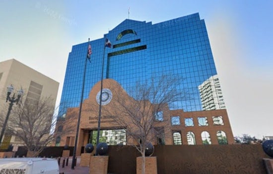 Downtown El Paso Courthouse Turns Gallery for Border Photographer's Roots