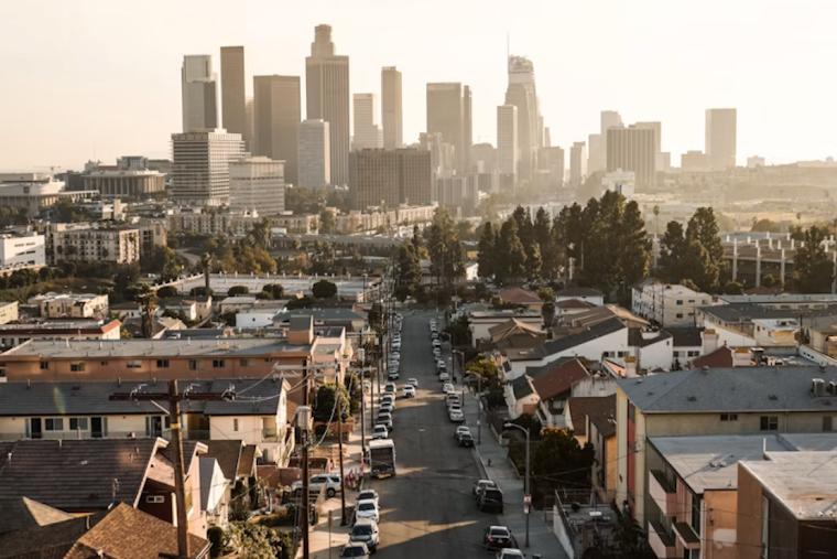 Downtown LA Sizzles at 99 Degrees as Heat, Smog Slam City Before Weekend Cooldown