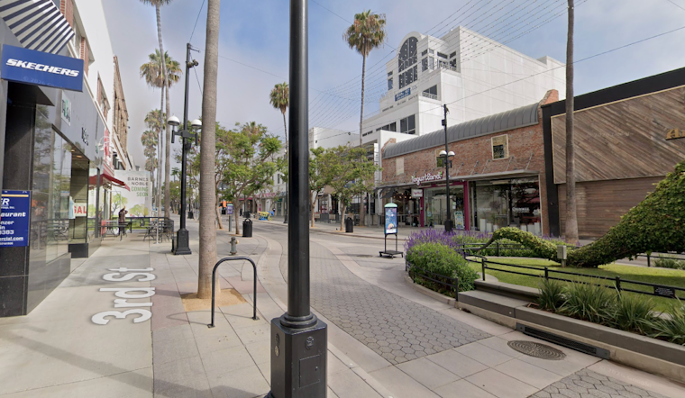 Dragon Alley Swaps Coffee Cups for Smash Burgers on Santa Monica's Promenade