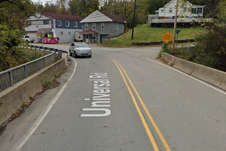 Driver Abandons Burning, Overturned Car Near Universal and Hershey in Penn Hills