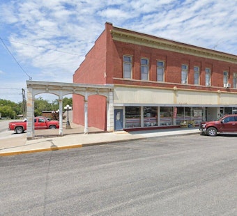Driver Plows Into Edina Thrift Store, Storefront Now Closed