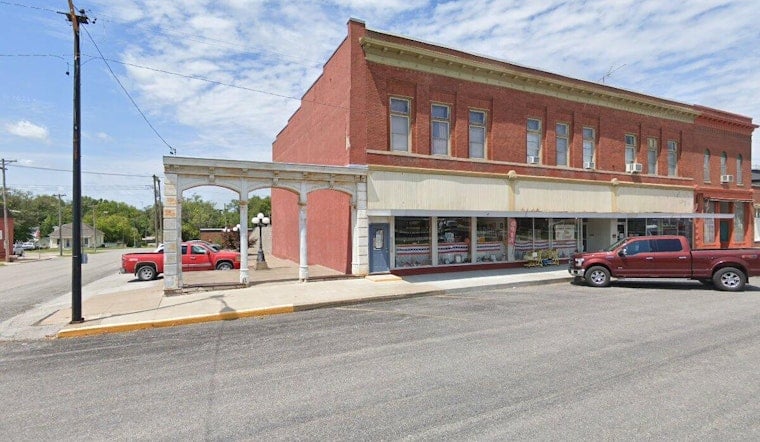 Driver Plows Into Edina Thrift Store, Storefront Now Closed
