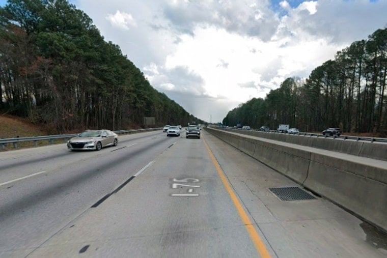 Driver Seriously Hurt as Car Hauler Rig Careens Off I-75 Near Kennesaw