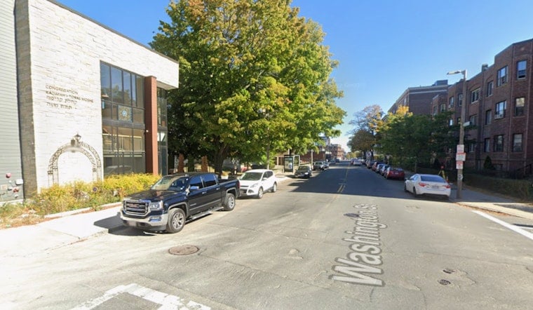 Driver Speeds at Kippah-Wearing Couple Outside Brighton Synagogue, Screams Slur