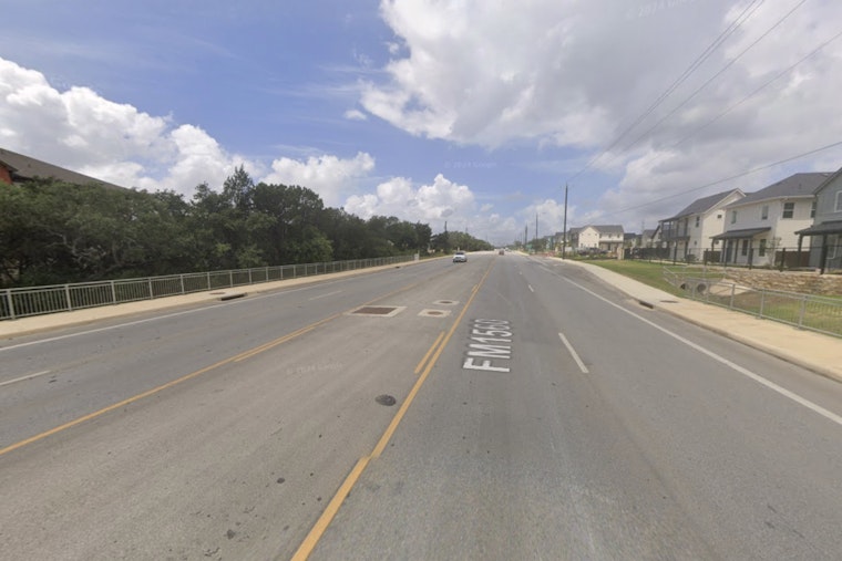 Drunk Driving Suspect Slams Into Stopped Car on FM 1560, Three Hurt