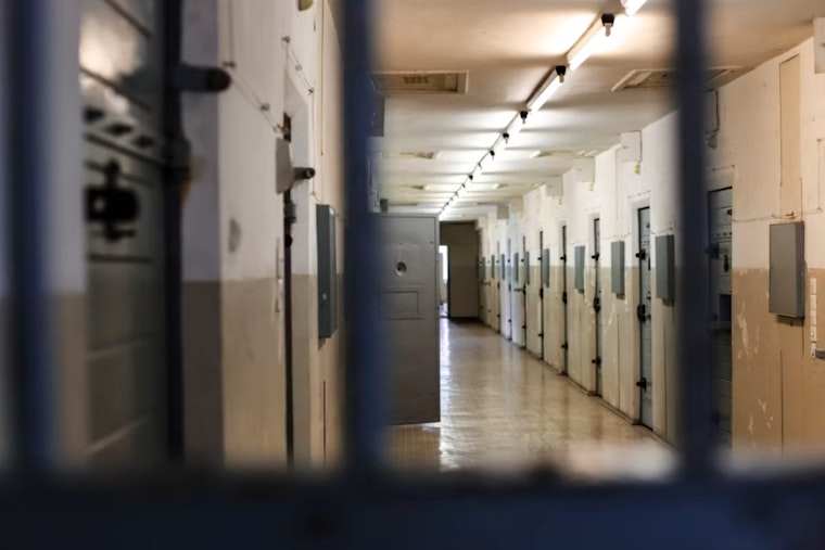 Durham Sex Offender Accused of Peeping on Women at Raleigh, Durham Dressing Rooms