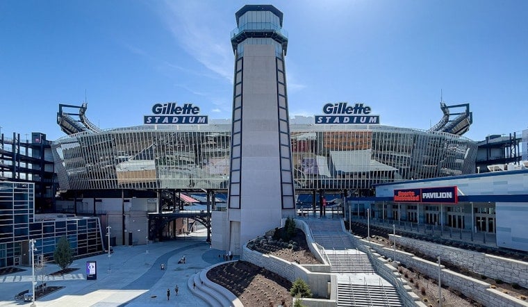 Eagles Rookie Jackson Hospitalized After Brutal Kickoff Hit at Gillette Stadium
