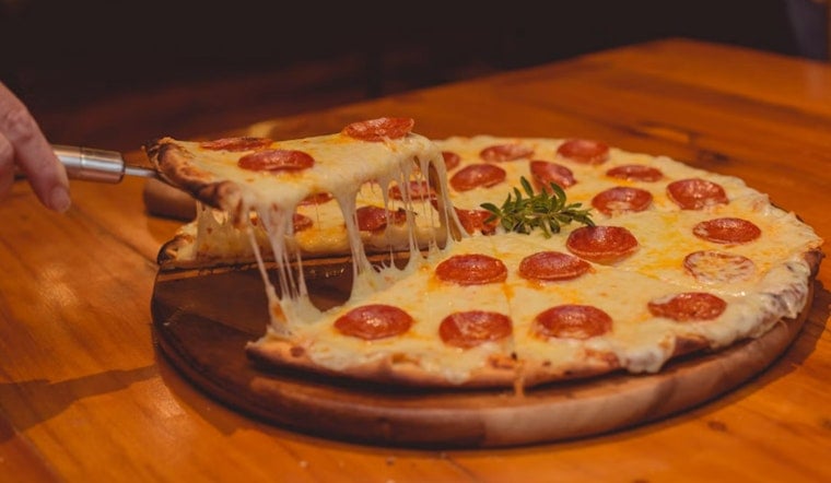 East Sacramento's Fabulist Pizza Ditches Tips, Cash and Boring Crusts