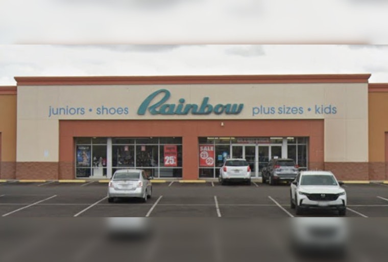 East Side Rainbow Store Robbery Turns Violent, Suspect in Wig Still on Run