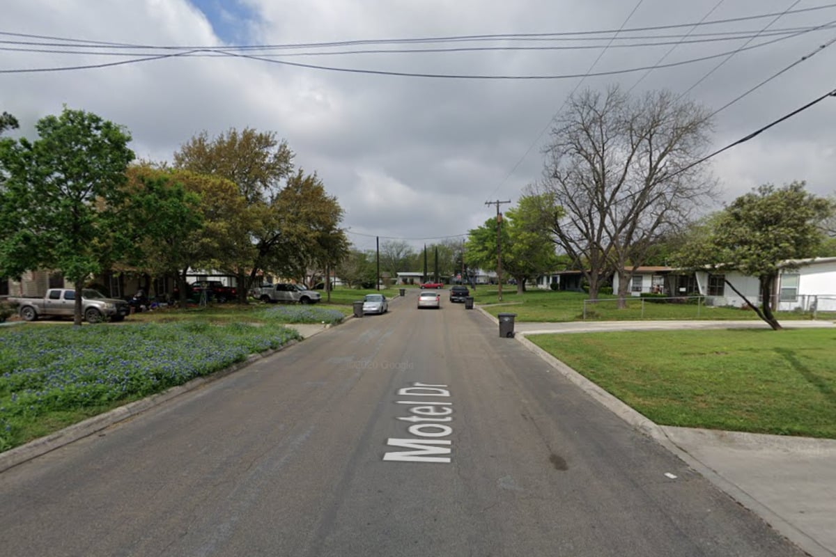 East Side Truck Crash Sends Debris Flying at Girl, Driver Vanishes