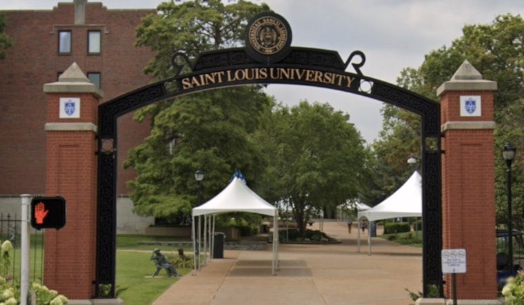 Ed Helms Basketball Comedy Films at SLU, Needs 1,800 St. Louis Extras