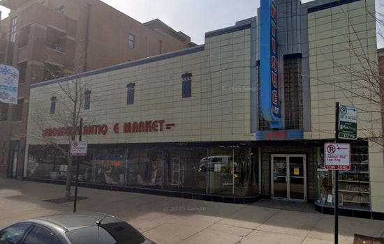 Edgewater's Broadway Antique Market Lists for $2.5M as Owners Retire After 36 Years