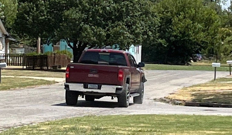 Enid Police Hunt Maroon GMC Driver Who Fled East Cedar Crash Scene