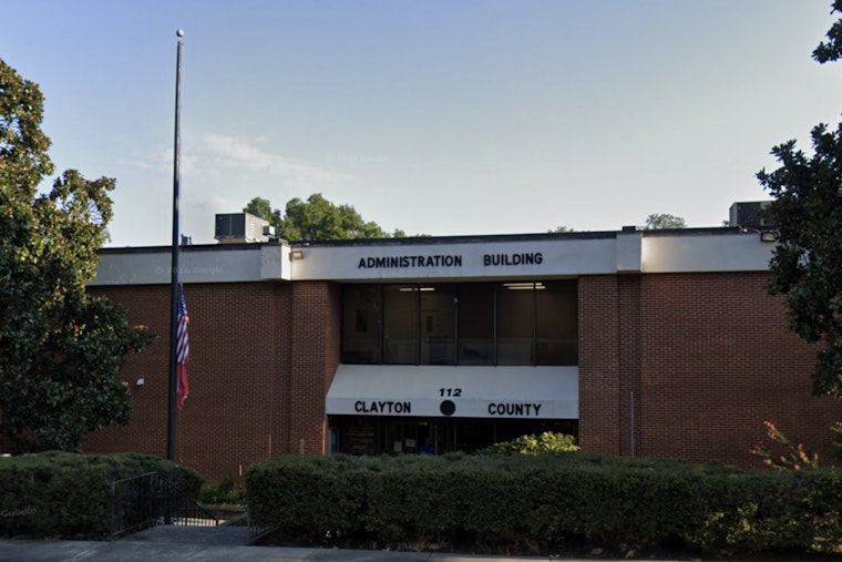 Eric André, Clayton English Settle Atlanta Airport Racial Profiling Suit For $30K