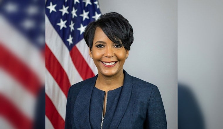 Eric Holder Jumps Into Georgia Map Wars, Backs Atlanta’s Keisha Lance Bottoms for Governor