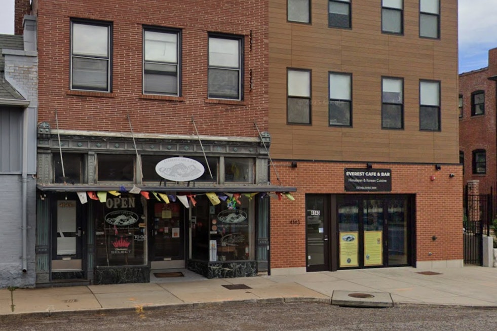 Everest Cafe Closes After 22 Years, Ending The Grove's Heart-Healthy Fusion Run