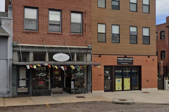 Everest Cafe Closes After 22 Years, Ending The Grove's Heart-Healthy Fusion Run