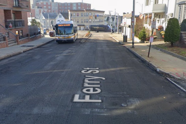 Everett Police End Armed Standoff on Ferry Street