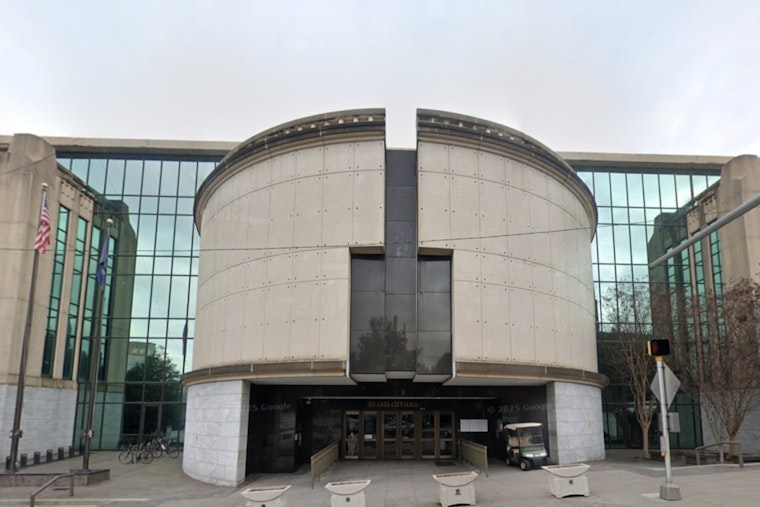 Ex-Atlanta Fire Union Boss Sues City, Says Reassignment Injured His Neck