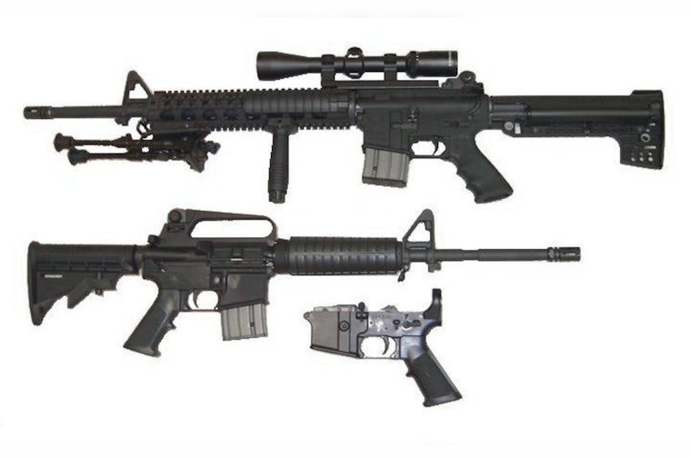 Ex-British Detective Arms US Churches With AR-15s After Sutherland Springs Massacre