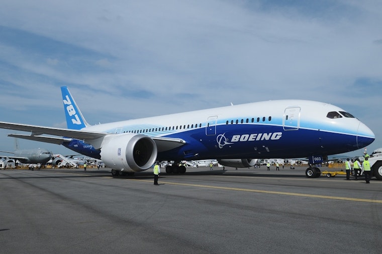 FAA Orders Wing Crack Inspections on 17 US Boeing 787 Dreamliners