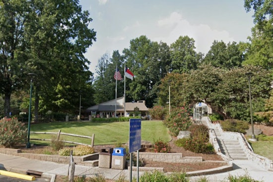 Falling Tree Limb Kills SC Woman at Busy I-77 Welcome Center in NC