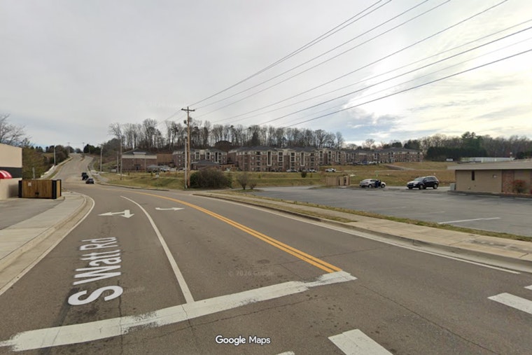 Farragut's Kingston Pike Village Ditches Grocery Plan for Medical Offices, Starbucks