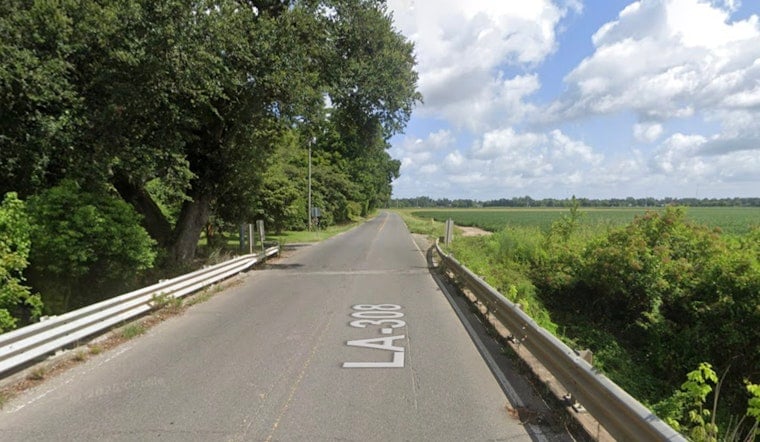 Fatal Crash Shuts Down LA 308 Near Ascension-Assumption Parish Line