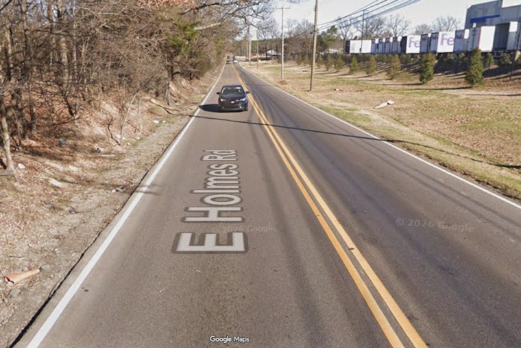 Fatal Crash Shuts Down Two Miles of East Holmes Road in South Memphis