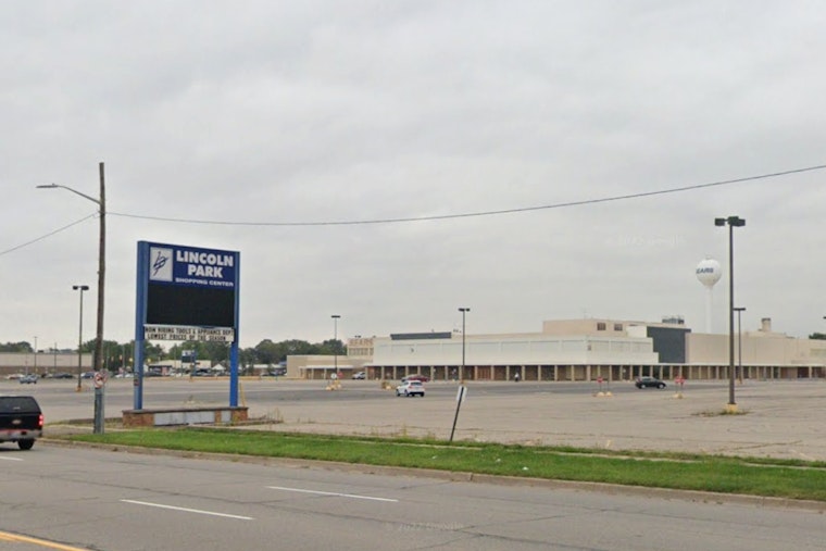 Five Below, Coney Island Diner Set to Fill Former Lincoln Park Sears Site