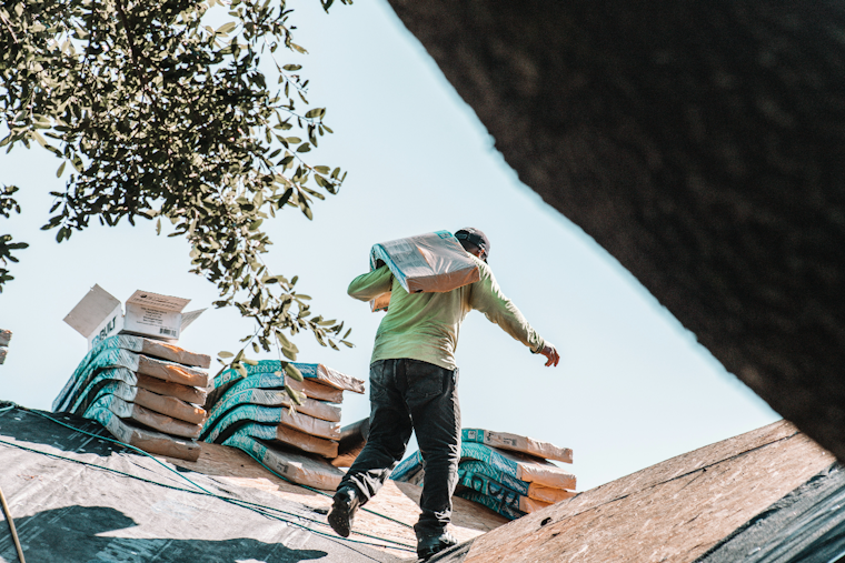 Florida Employers Eye 10th Straight Workers' Comp Rate Cut, but Roofers Cry Foul