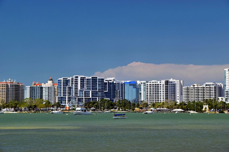 Florida Tourism Declines as Canadian Visitors Drop 13.9%