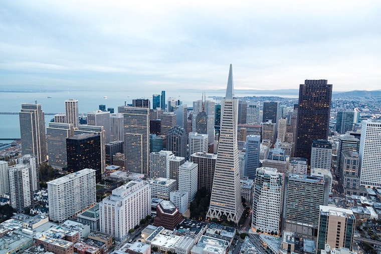 Fog City Shivers: San Francisco Faces Cool Week of Drizzle, Gusty Afternoons