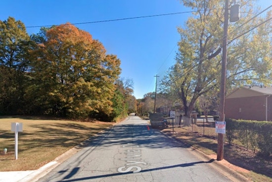 Forest Park Man, 26, Shot in Leg at Complex With History of Gun Violence