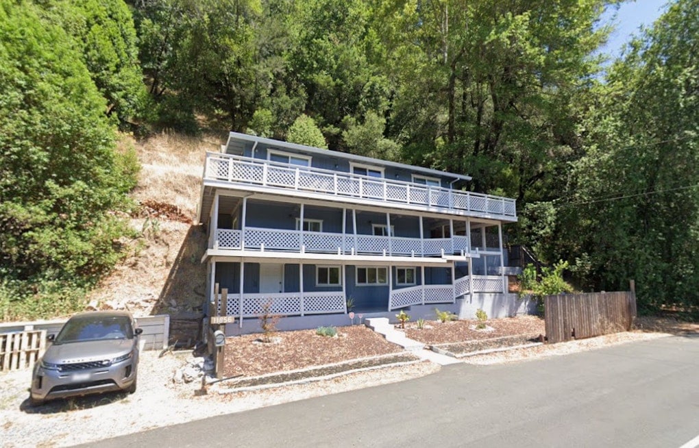 Forestville Home Sales Swing From $549K to $2.5 Million in Two Weeks