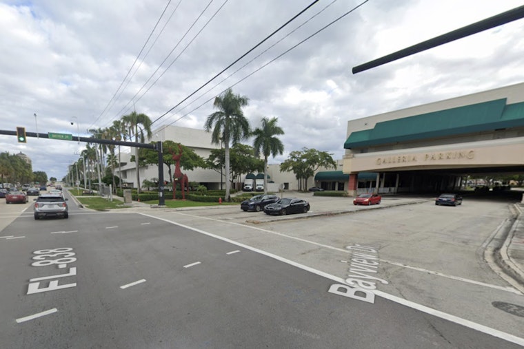 Fort Lauderdale Man Slashes Rival at Galleria Bus Stop, Flees on Foot