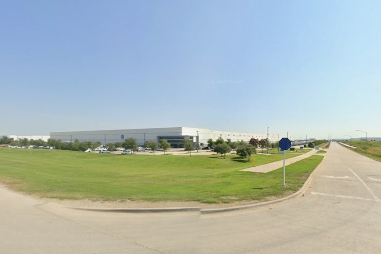 Fort Worth Chases $433.8M Carrier HVAC Plant, Battling Alabama and Virginia