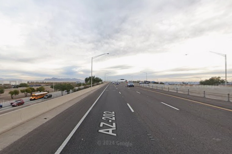 Four-Car Crash Shuts Down Loop 202 Near Power Road, Kills One