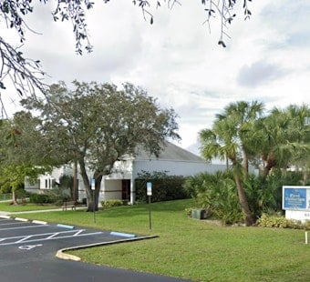 Frankel, Doyle Clash Over ICE, Israel Aid Ahead of Palm Beach Primary Debate