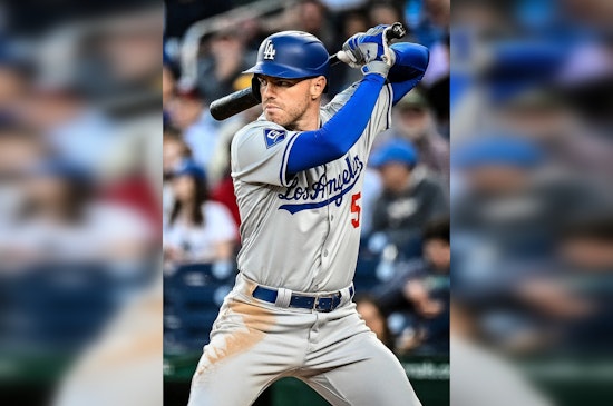 Freddie Freeman Tumbles Into Royals Dugout, Dodgers Still Sweep Kansas City