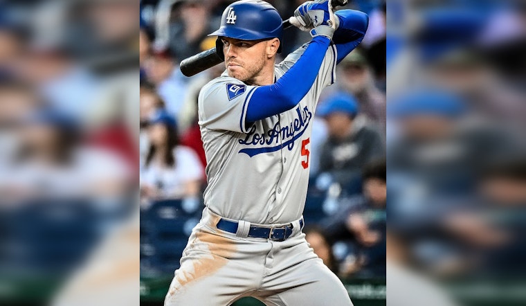Freddie Freeman Tumbles Into Royals Dugout, Dodgers Still Sweep Kansas City