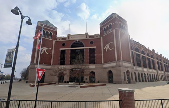 Friday Night Lights Take Over Rangers’ Old Arlington Ballpark in 10-Game High School Blitz