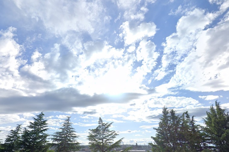 From Gloom To Sizzle: Seattle Braces For Smoky Midweek Heat