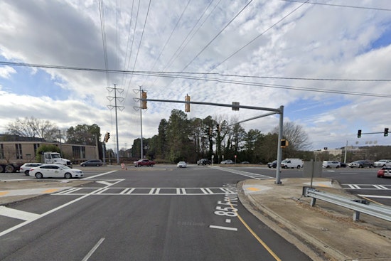 Front-Seat Passenger Killed as Car Hits Guardrail on I-85 Near Druid Hills Road