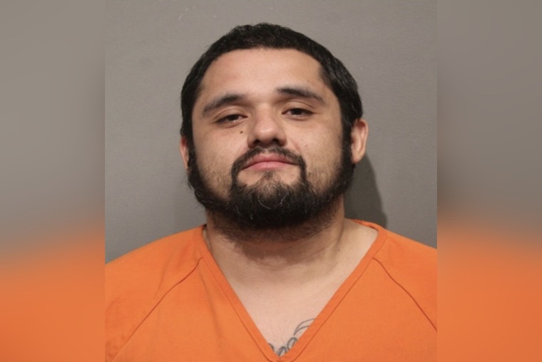 Fugitive Dad's Bayou Sprint Ends in Cuffs After Child Injury in Harvest Bend