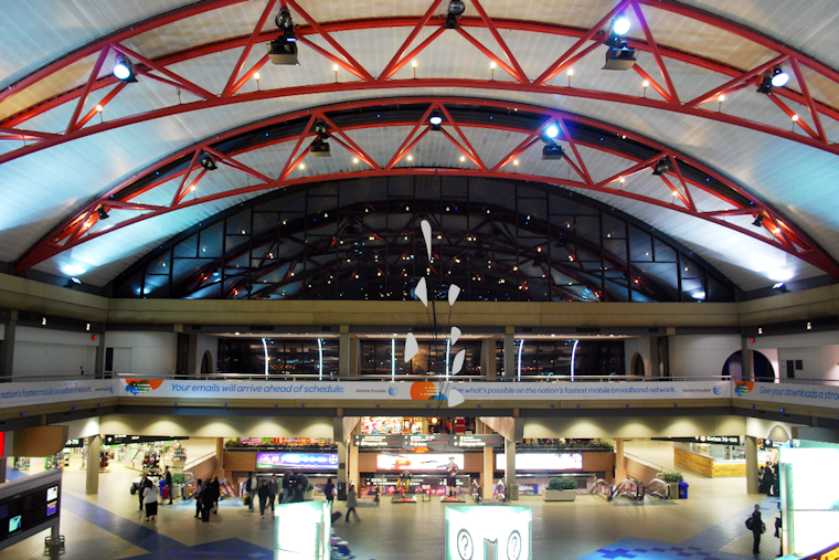 Gameway Opens Gaming Lounge at Pittsburgh Airport
